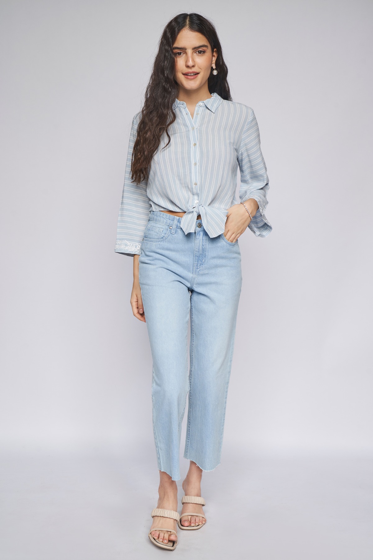 EVA - High Rise Relaxed Fit, Light Blue, image 3